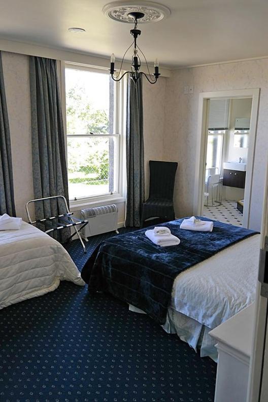 Royal Mail Hotel Lumsden Экстерьер фото